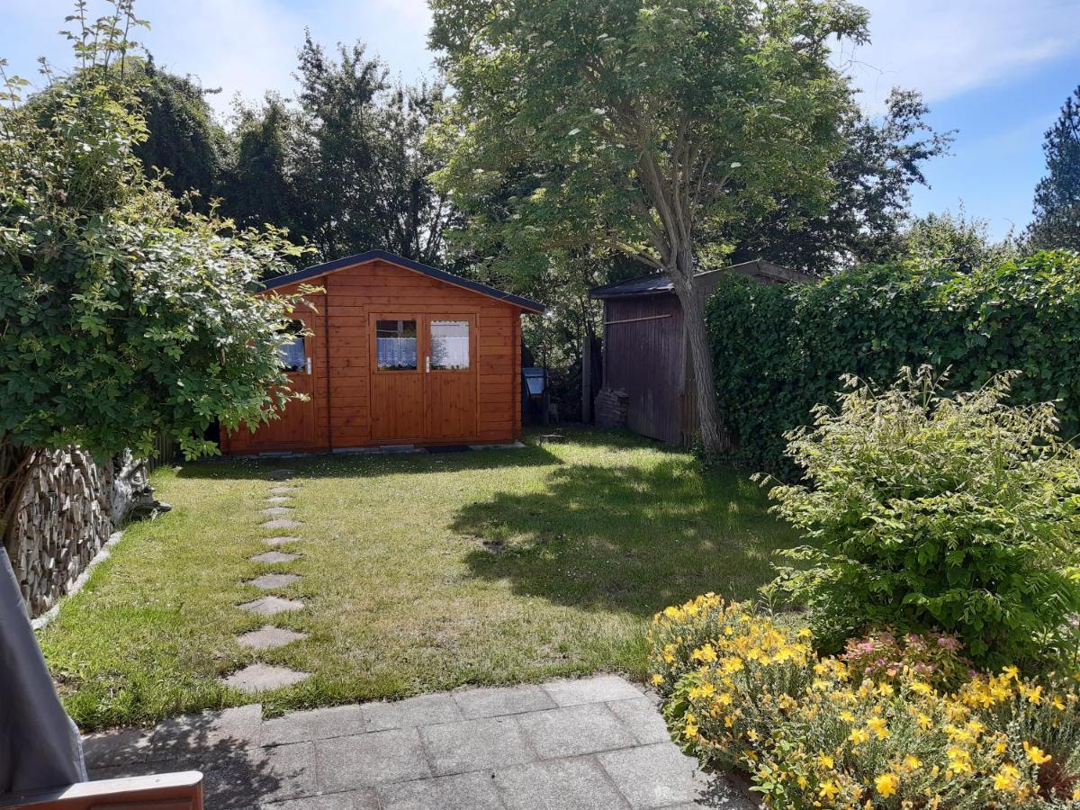 Ferienhaeuschen Kuestenwald Bei Warnemuende, Eigener Garten, Terrasse Mit Strandkorb, 400M Zum Strand Diedrichshagen  Kültér fotó